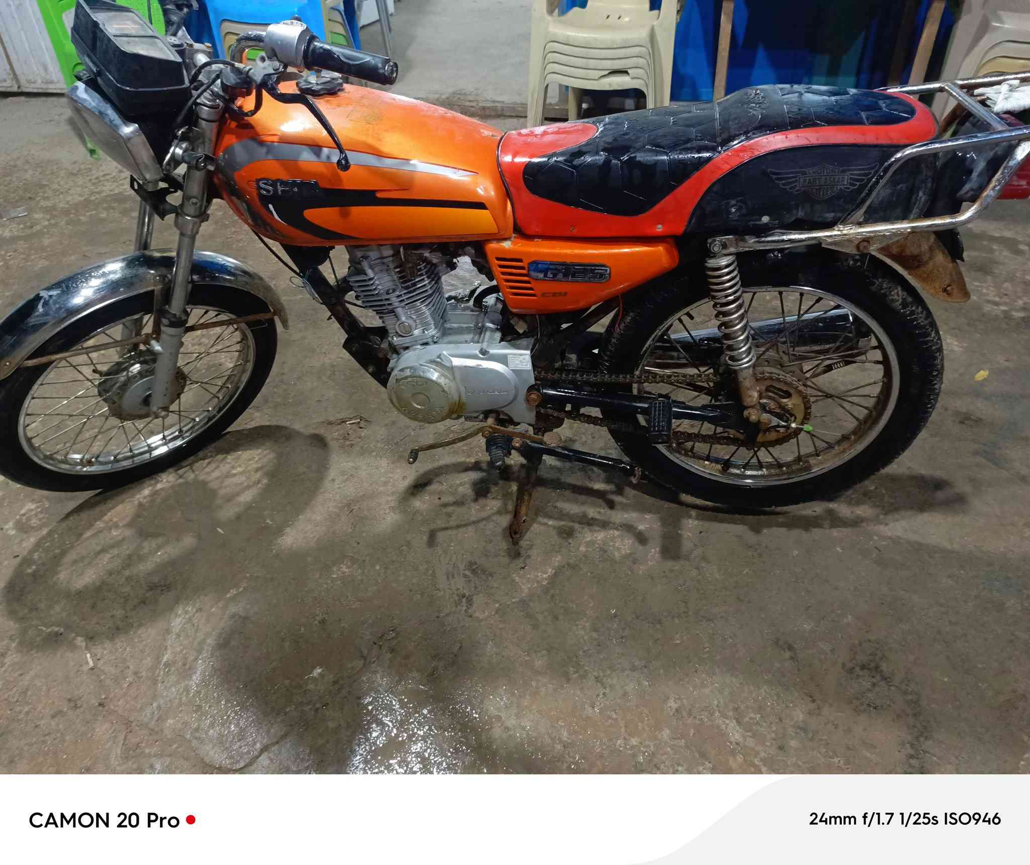 السلام عليكم
دراجه اربعه كير للبيع موديل 2014اوراق أصولي 
***********
