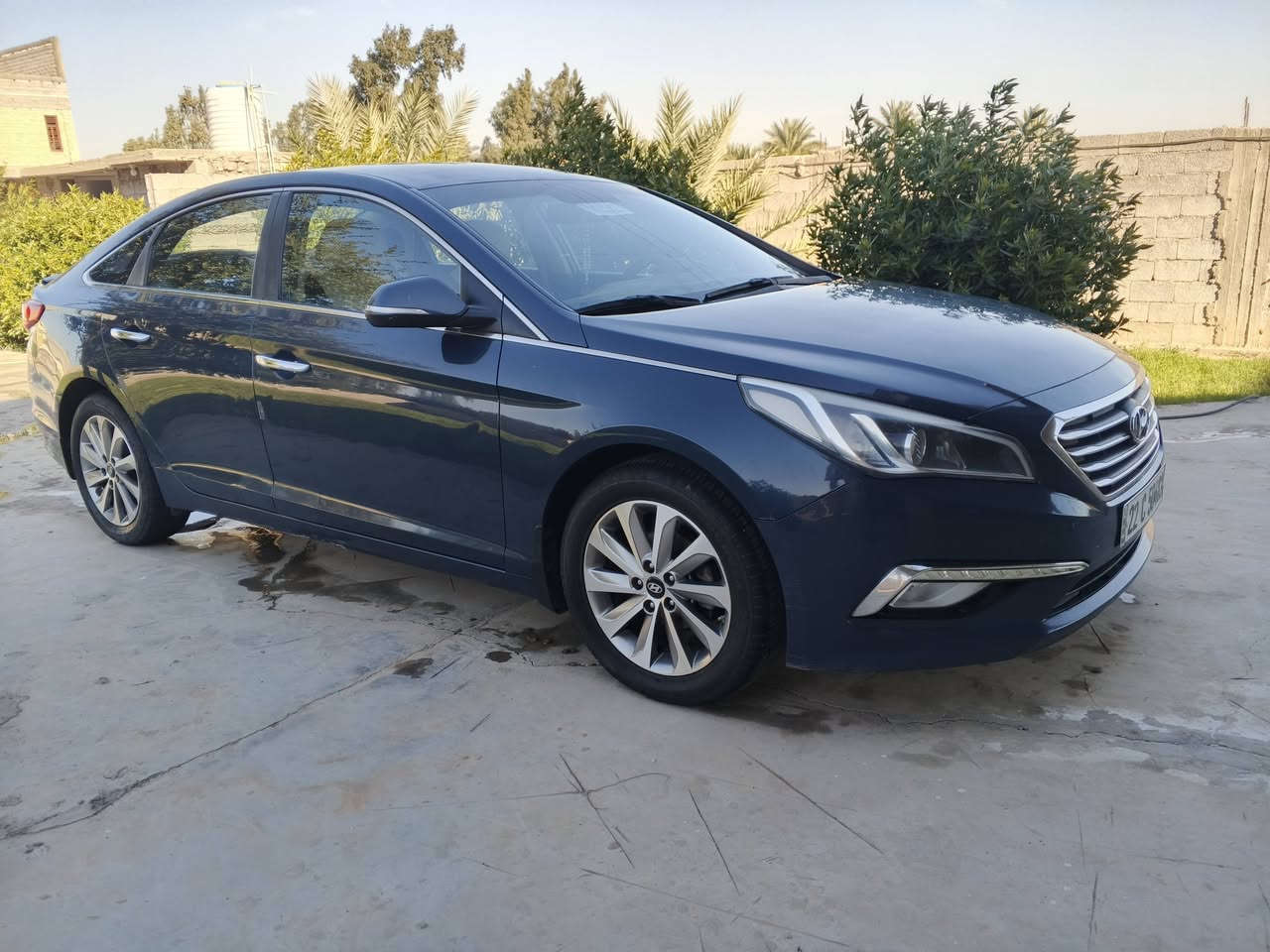 لبيع سوناتة خليجي موديل 2017.. خليجي مكفولة كفالة عامة... عدة شبر صبغ بل جاملغ امامي فقط..  سيارة فول مواصفات...  لمتدد.. دبل صالنصة... رقم اربيل الجديد........ رقم صاحب سيارة..... ***********...... سعر 145...
