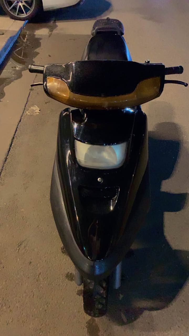 السلام عليكم :

دراجة فضائي سرعة 100 ياباني
بشهر السادس نزلتها حاوية كفالة عامة
اي نقص مابيها وبرغي ممفتوح منها
علا وضع البلاد اوراق كاملة اصولية
ماشية 29 الف يعني اخت الزيرو
شرط تجيب وياك فيتر وتجي تفحص

السعر 750 الف (( قفل ))
مكاني شارع فلسطين
هذا رقمي 
((متوفر فقط واتساب *********** ))

ملاحضة : مراوس هم ممكن بدراجة شوية انسب مع الفرق .. بغداد, العراق
