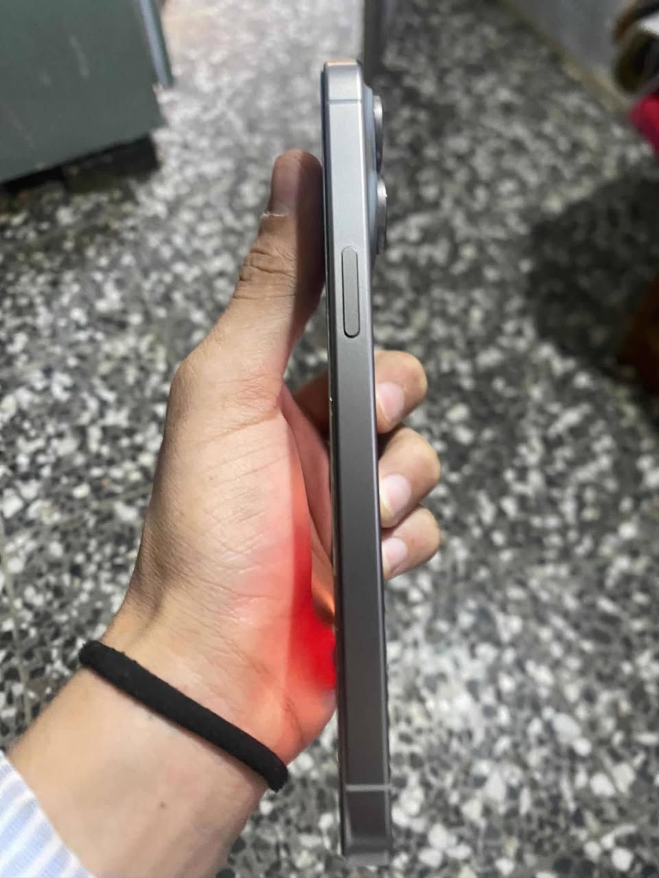 للبيع فقط iPhone 15 Pro max ✅❤️
للبيع فقط IPhone 15 pro max ✅❤️

الجهاز مستبدل شاشة اصلية ٣ خيارات ضمان انطيك بيه وين متريد الباقي كفالة عامة بطارية٨٨ عدد الدوات ٨٧٠ الجهاززز نضيف شوف العين سعر الجهاز ٨٥٠ وبي مجال بسيط جداا عجبك اهلا ويهلا ما عجبك جوه مداسك الجهاز وكلشي بسوك 

*********** العنوان واسط الصويرة ❤️
