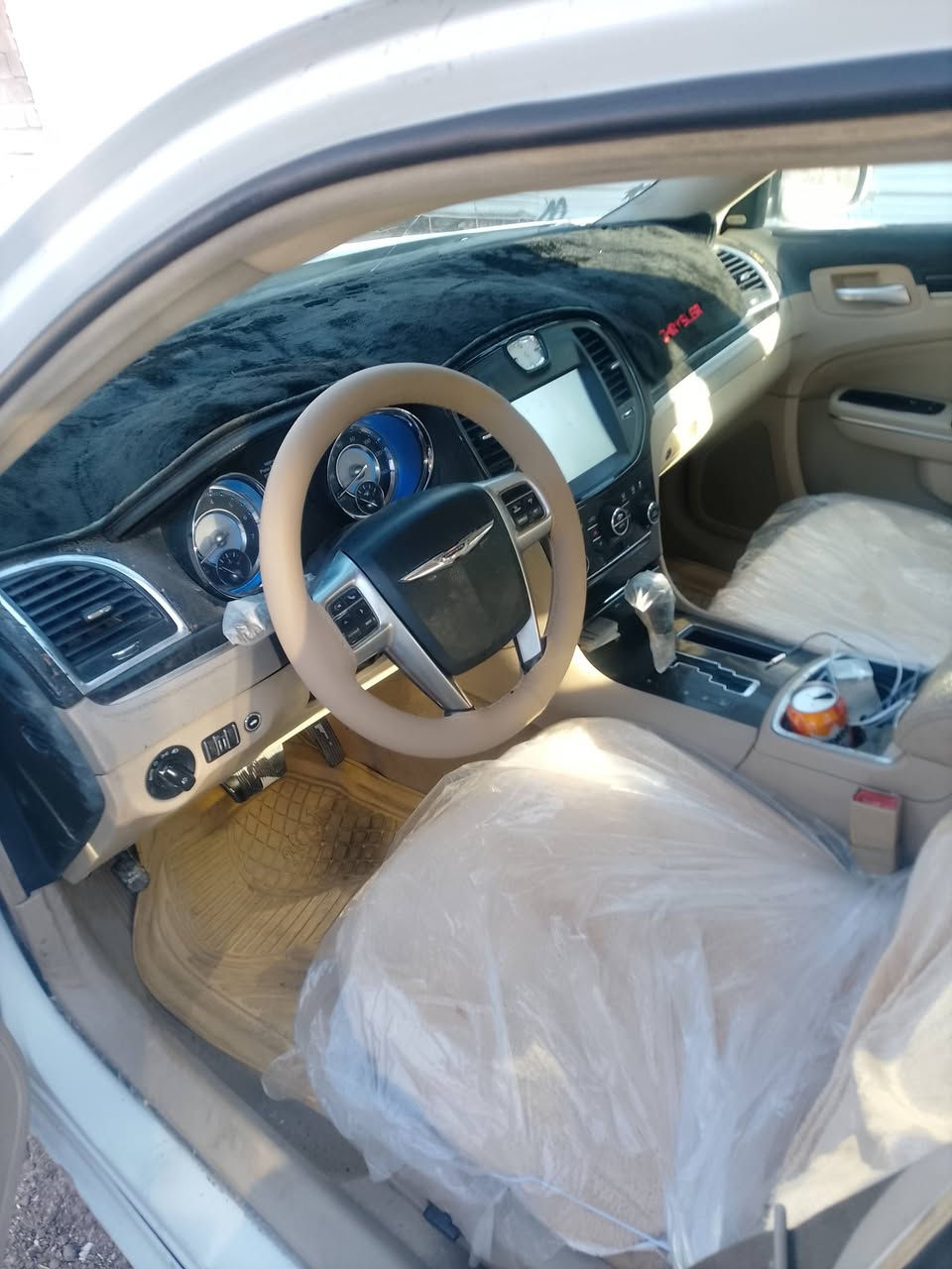 خليجيه موديل 11 فول عده الفتحه 
محرك كير تبريد فول 
صرفيه ممتازه 
ماشيه 162 الف سيارة خاصة عائليه بدون شغل خط 
رقم اربيل 
كفاله عامه عده كم مكان صبغ تجميل 
السعر خاص *********** بيع ومراوس
