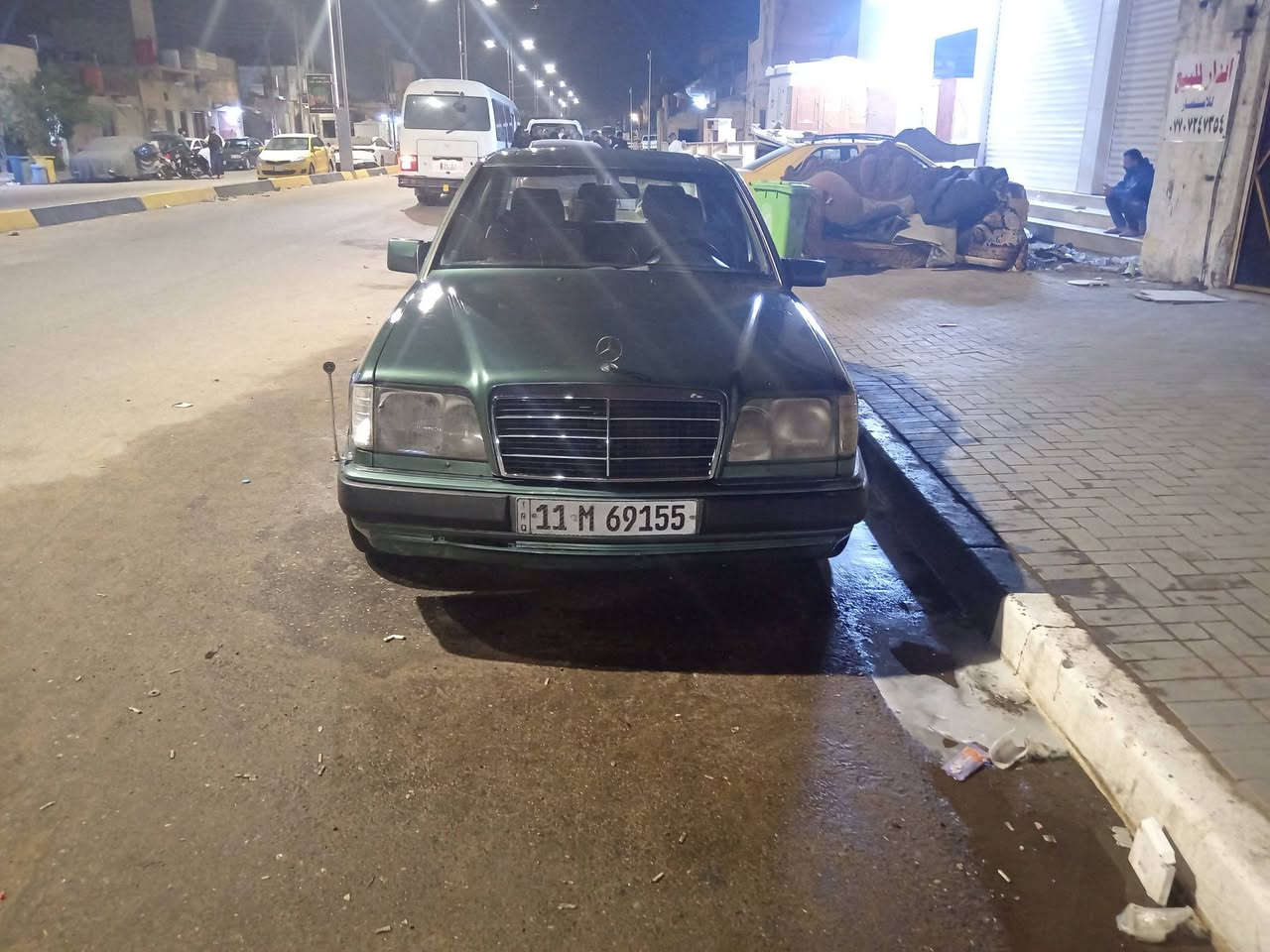 مارسدس بيبي دب
موديل ٨٨ فول مواصفات
كشنات كهرباء
جام ٤ كهرباء
تجاوي كهرباء 
سيارة نظيفة ومرتبة
كير ومكينة بلاد
رقم بغداد دولي (مشروع وطني)
السيارة صبغ عام أثر جراد
السيارة بيها ملاحظات
ماطور جامة السايق واكف
٥٠  وبيها مجال لسيط

مكاني البصرة/المشراق القديم

***********
