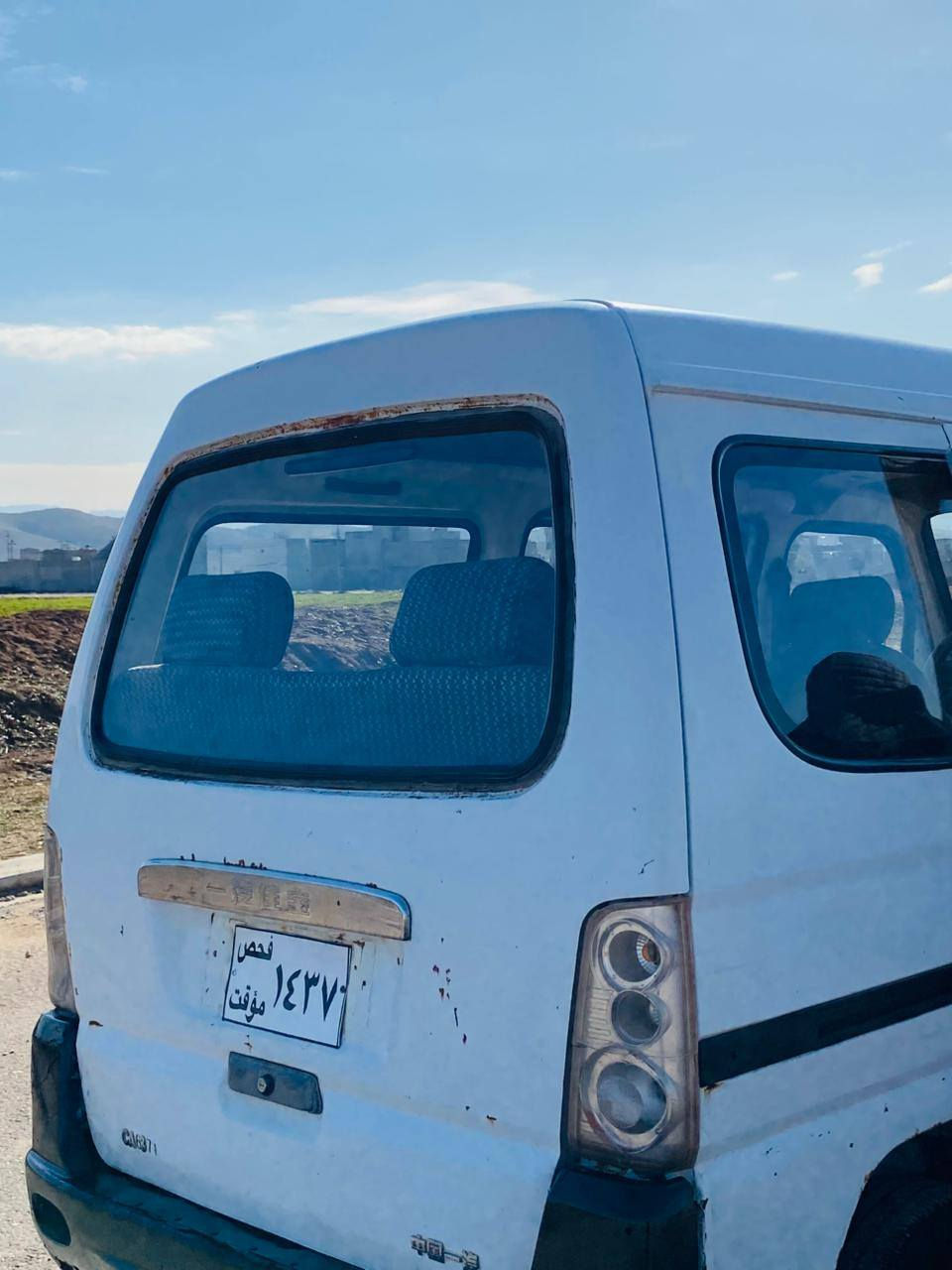 السلام عليكم سيارة للبيع موديل 2006 منفيس اصلي دخول ربيعة كيرمحرك شرط السعر 23 $وبي مجال بدون صبغ مكان السيارة زاخو الشرأي يتصل عل هذا الرقم *********** زاخو, دهوك
