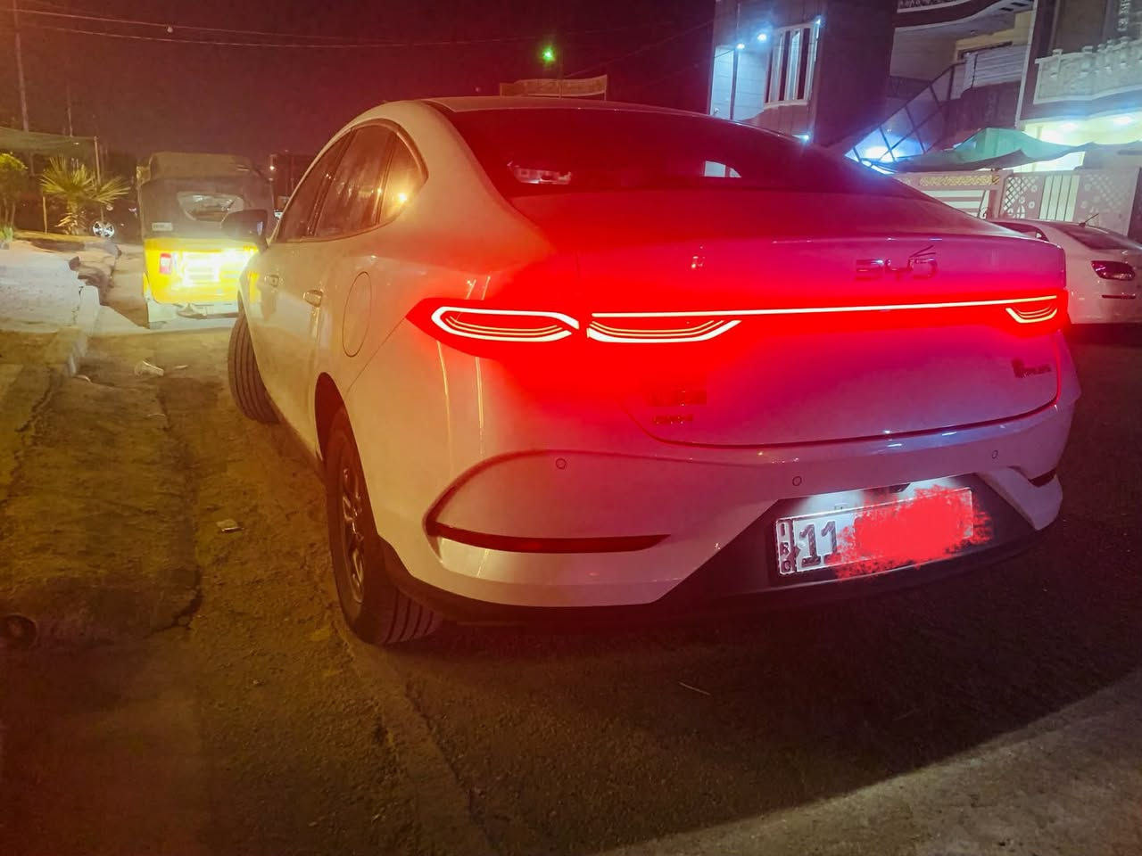 السلام عليكم بي واي دي 
كن بلاس ماشيه ٢٠٠٠ كفاله 
 داخل زيتوني
عليها اضافات حلوه معروضه بل صور قبل وبعد  
سعرها ١٨٤٠٠ مرقم 
تحويل ثاني يوم


**إذا كنت صاحب هذا الإعلان وتريد حذفه لأي سبب، رجاءا أرسل رسالة إلى الدعم الفني**