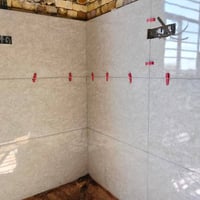 خلفه سيراميك درجه اوله شغل إيراني تتريس جداري ارضي متفرغ حاليآ 0782384...