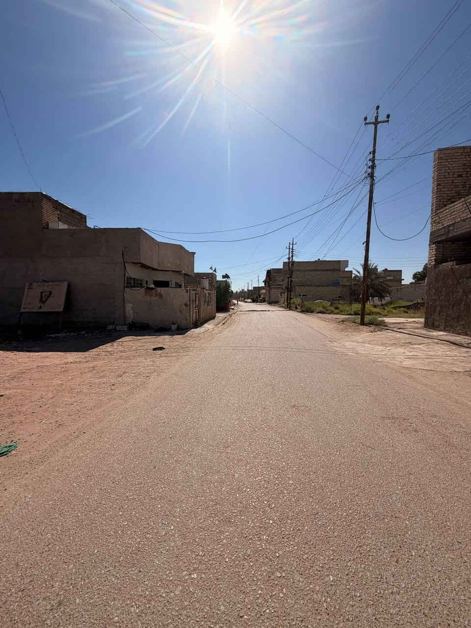 مكلف بالنشر 
سلام عليكم 
قطعه ارض للبيع في السريدات القديمه على التبليط على شارع رئيسي 
نوع العقار زراعي سند 25 تحويل باسم المشتري 
مساحه الارض 100متر
واجهه الارض 5متر 
نزال الأرض 20متر
خدمات كامله 
سعر الارض 14مليون وبيه مجال 
مستعجل على البيعه 
للاستفسار 
***********
