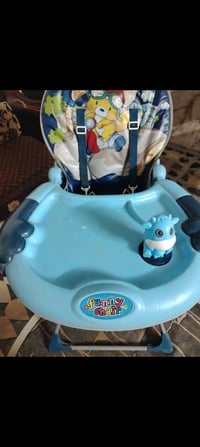 الزعفرانيه بغداد • اغراض اطفال • للبيع