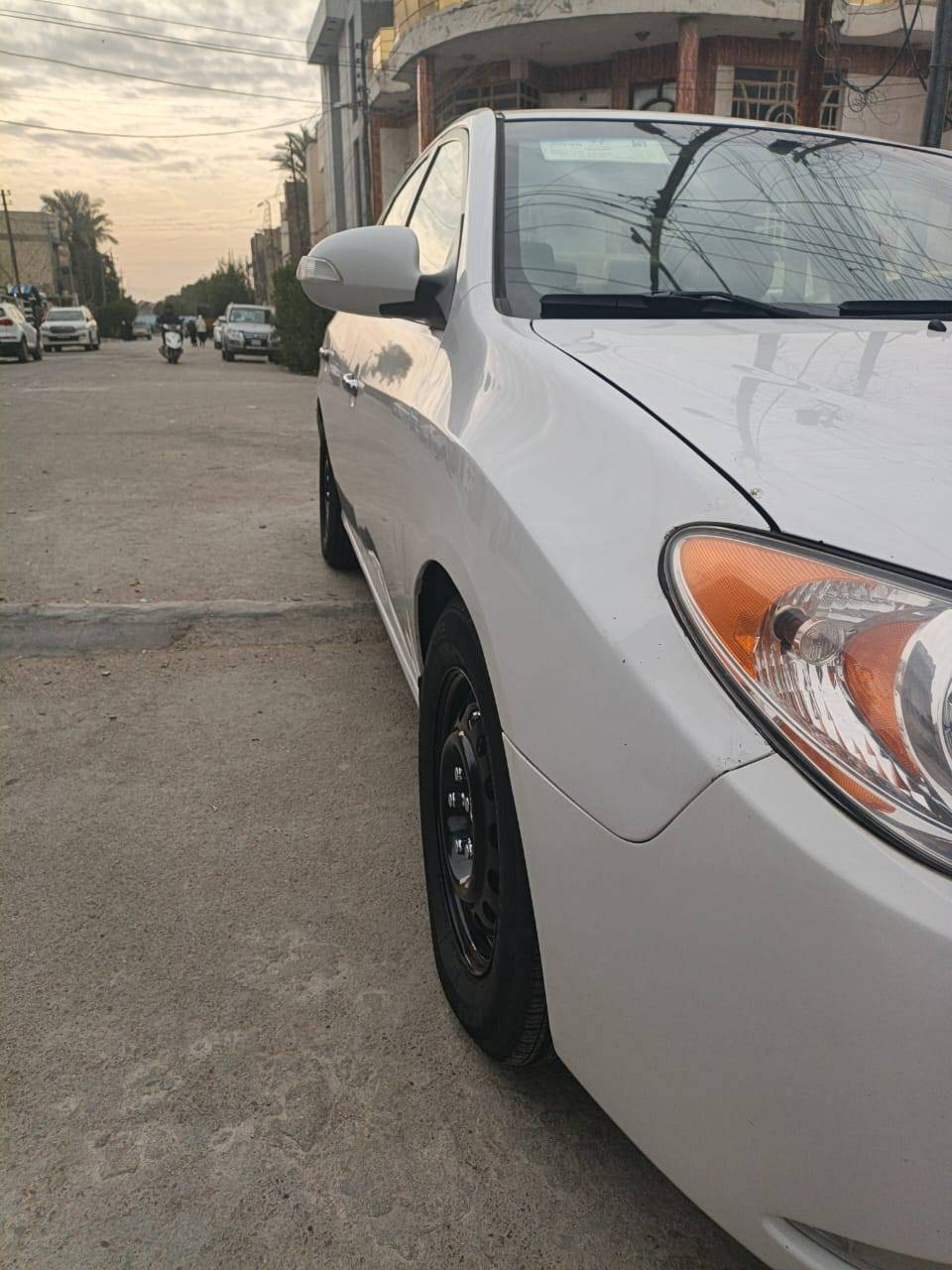 سلام عليكم من رخصت الادمن النترة مديل 2010 وارد امريكي لييل واحد بدون تبديل بيهة صبغ قبق الصندوك بدون دواخل ونص الدوسة اليمنة  سيارة كلش حلوة مكينة 2000وكير مكفولات تبريد  تخم تاير صارلة سبوع من شادة صدر مامي وخلفي جديد سيارة مواصفات فتحة سقف الدواخل بيجي وعسلي نضام يكو امبي اس بريك 4دسك  كامرة شاشة سيارة جاهزة السعر 120رقم الهاتف ***********
