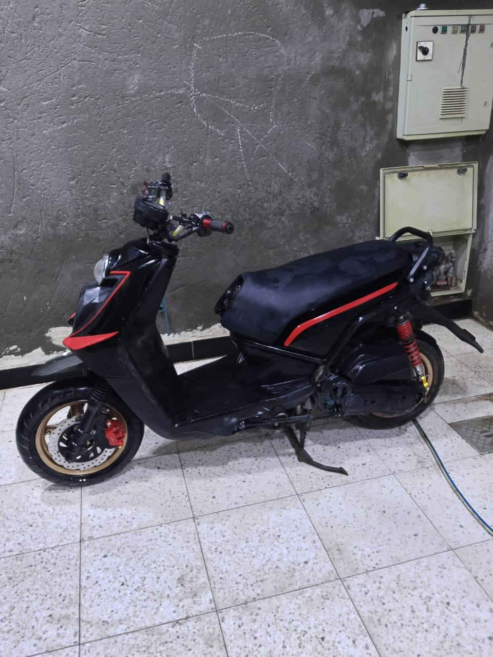 سلام عليكم سكنس جبلي دراجه نضيفه للبيع سعر 600 مكان مجسر المفرق ستفسار ***********
