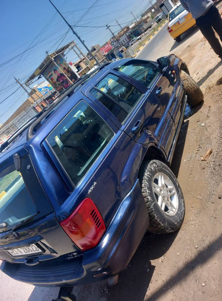 جيب شيروكي 2000
رقم شمالي باسمي 8 سلندر4700
مكينه كير ضفيره عقل يعني گصه كامله
مال حاويه صار اسبوع من شديتهن
السياره مكانها بغداد الحسينيه
سعرها 70
هاتف ***********
