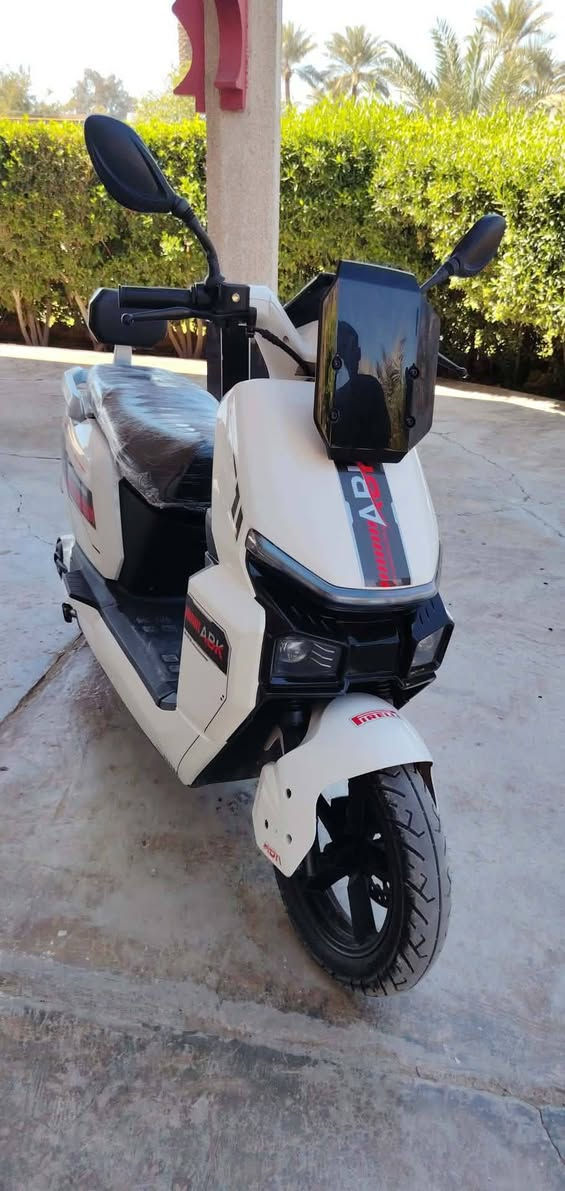 سلام عليكم دراجه شحن نوع ملكه للبيع من مؤيد طياره دراجه بعدها جديده
استفسار واتساب ***********
