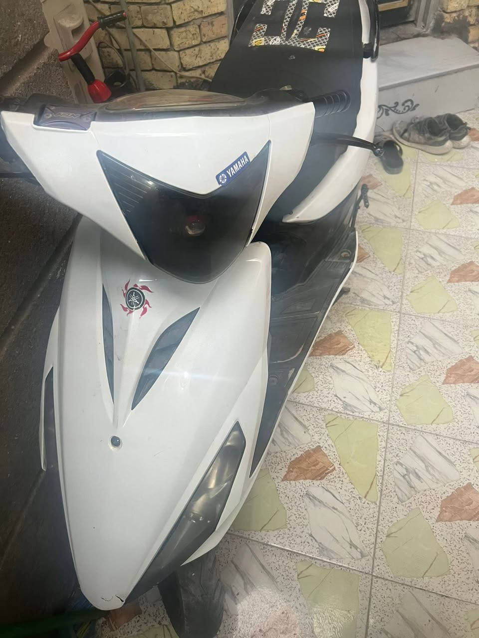 للبيع ماكس مضلع الدراجه نكره سلف الدراجه مزوده صفحه وبوشه 55 الدراجه نضيفه ومانقصه شي رايده ب٥٠٠ وبيه مجال وهذه رقمي ***********
