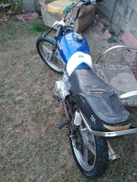 دراجه للبيع 2017 هندر واحد تشتغل محرك بل شرط سعر 210الف ميتين وعشره وب...