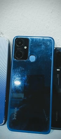 أجهزة للبيع للستفسار عل رقم 07771598393