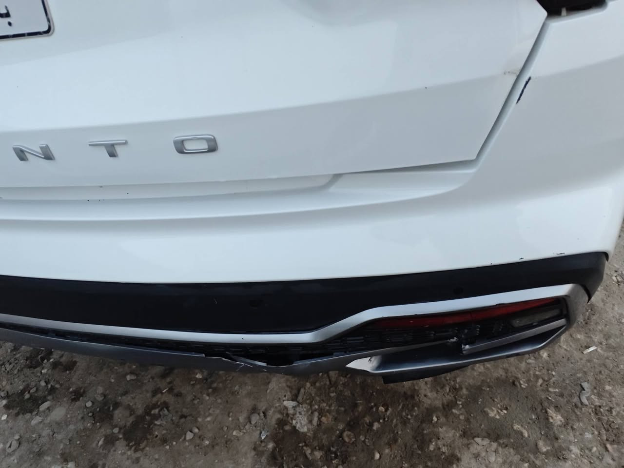 سورينتو2022
رقم بغداد 
كراسي كهرباء
7راكب
3قطع تبريد
6سلندر 
3.5cc
الضرر 
حالوب+بارد كلش بسيط جاملغ امامي
***********
مكاني ديوانية
