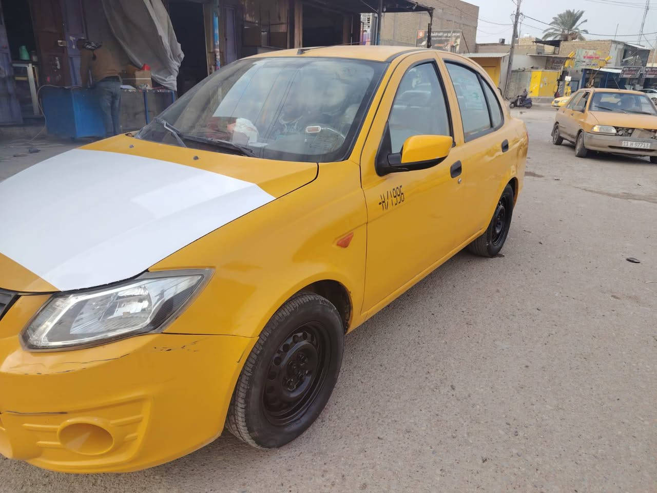 ساينا موديل ٢٠٢٠ جاهزه من كلشي مكينه او كير او حداديه او تبريد او تدفأه او تخم تاير  اكلج جديد او جام اربعه كهربائي سنتر لوك او ريموند ابلاد محجوزه باقيله سنه بيه ضربه بجاملغ الخلفي او رشات صبغ  السياره مال جناي تبريده ثلج  بيع او مراوس بكوري السعر ٥٣/ ***********
