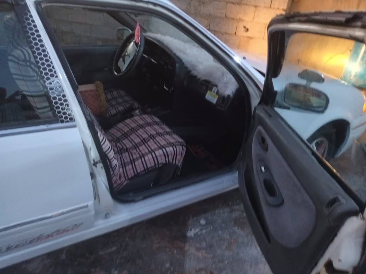 سلام عليكم دايو برنس فراشه للبيع موديل ٩٩رقم بغداد مشروع وطني سنويه ٢٨تحويل مباشر محرك مفتوح كير اوتوماتيك صدر أمامي خلفي تخم تاير كهربائيات كلها شغلاله مصبوغه جماليه داخل وخارج حلوه ويل كب مجلي سياره جاهزه مابيها نقص سياره مال جناي سعر ٣٨وبيها مجال لطيبين العنوان بغداد ابو غريب هاتف ***********هاتف ***********
