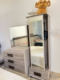 عدي غرفه نوم تركيه بدون كنتور كامله مابيها اي خدش سعرها 325 للاستفسار ...