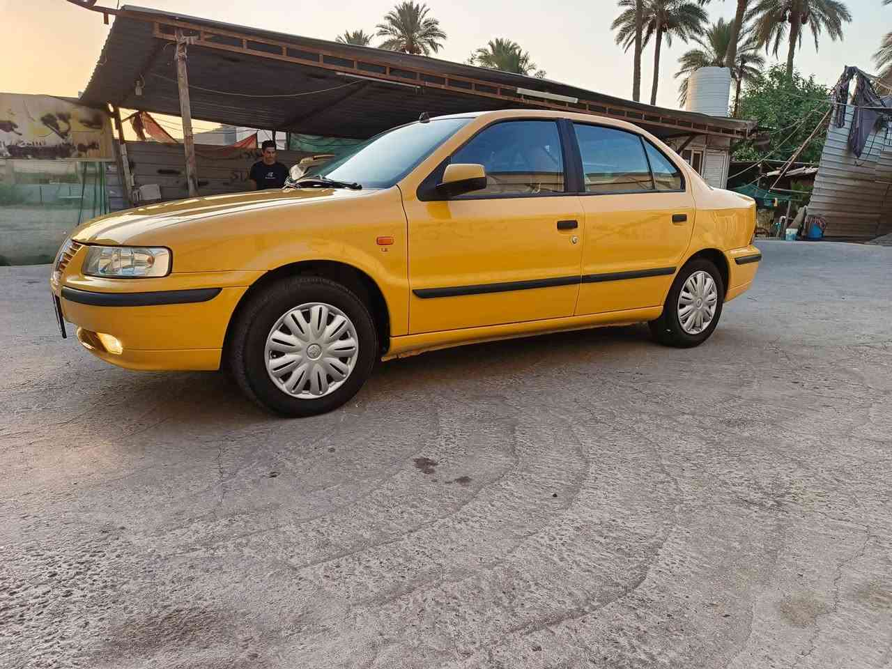 السلام عليكم 

سمند موديل 2011 رقم بابل سنوية لل 2028 مكفولة كفالة عامة ما عدا شبر بارد بالباب الخلفي سيارة جديدة برغي مامفتوح بيها على وضع الشركة مكاني بابل 
للاستفسار ***********//***********
