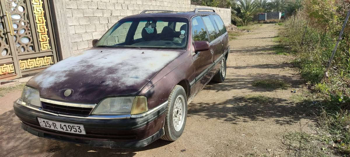 اوبل ستيشن موديل 93 رقم انبار انكليزي باسمي هزه بعدها ما ساقطه  محرك 2000 بي تنقيص قليل  كير عادي فتحة سقف شغاله كهربائيات شغاله  مابيها لا ضربه لاصبغ لامعجون بلاديه
سعرها 23  مكانها الحبانيه
***********
