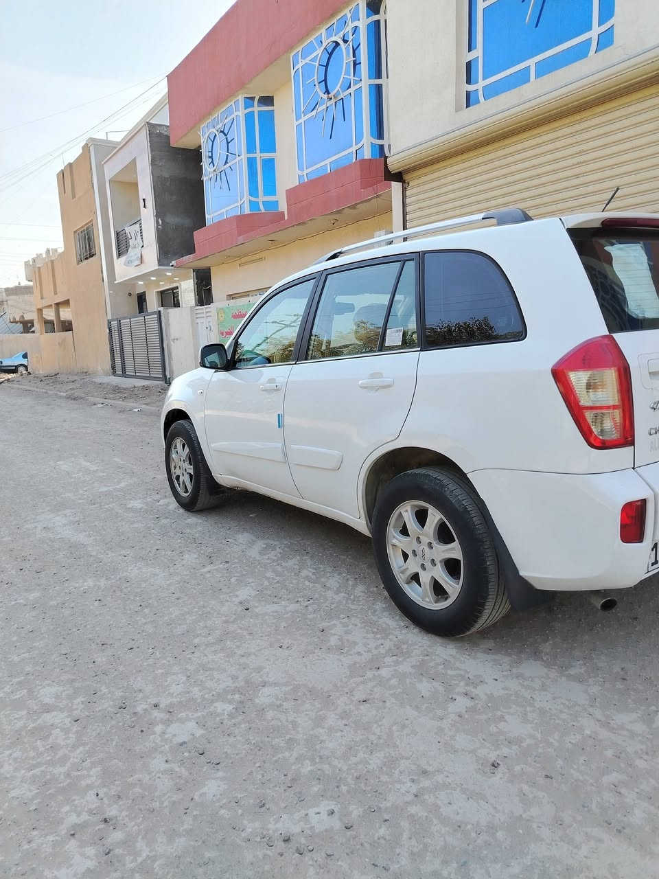 السلام عليكم للبيع تيكو ٢٠١٥ رقم بغداد انكليزي الجديد سياره جاهزه مابيه اي نقص كير مكينه صدر أمامي خلفي تخم تاير تبريد ثلج تدفئه بلكشنات كير ميكانيك مكينه ٢٠٠٠ فتحه كهرباء كشنات جلد بلاد داخل نظيف جدا ماشيه ٩٩ سياره كلش نظيفه وباقي المواصفات معروفه بلتيكو مكان السياره حي العامل علسريع الملحانيه قرب مسبح الرافدين موبايل *********** أثير *********** السعر ٧٧ وبيه مجال حك الجيه تحويل ثاني يوم
