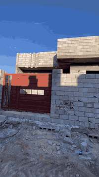 للبيع 200متر 
جزء الاول خلف محلات تجاري
السعر مناسب مستعجل على بيع 
التحرير الحولي زراعي 
مكتب الإعمار ***********
