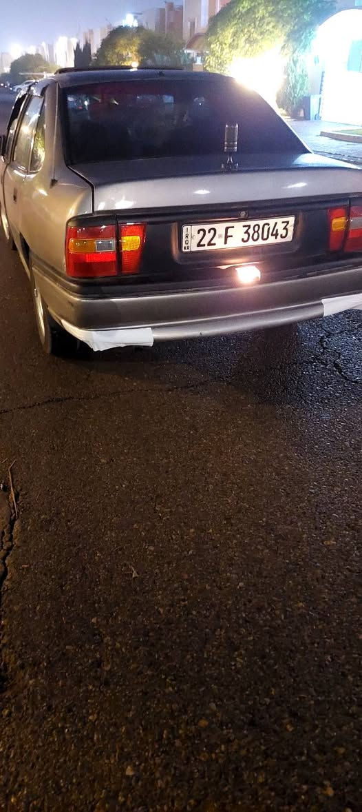 السلام عليكم
فكترا حجم 20 كير اوتماتيك 

سنويه جديده هزه جديده غرامات صفر  تحويل وكاله 

السياره مابيها نقوصات باتري جديد تايرات جدد قفل مركزي مسجل بلوتوث كهربائيات كلها شغاله   فتحة سقف كير ومكينه بشرط السياره نضيفه 

مكان اربيل سعرها 43 وبيها مجال
***********
***********
