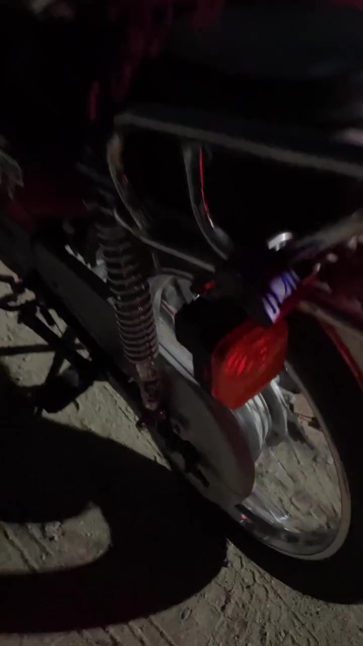 دراجة ارشا اوراق اصولي مديل 21 دراجة نضيفة وكاملة مكاني كربلاء حي غدير سعر 750 مكينة ما مفتوحة دراجة نضيفة كلش وكاملة ***********
