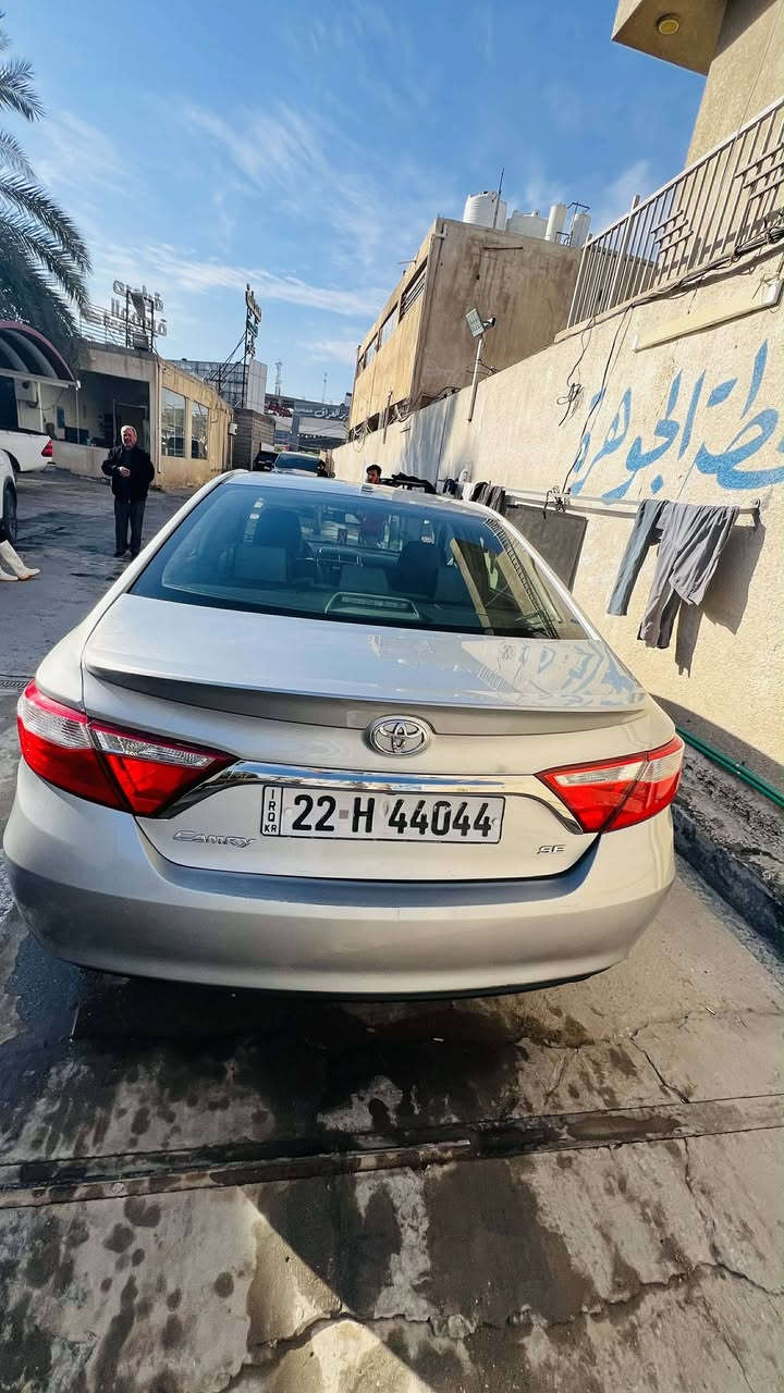 كامري ١٧ خليجي رقم  أربيل مميز
ماشيه ١٢٠ ميل 
فول مواصفات se
بصمة
فتحة
شاشة جبيره 
كامره 
كشنات جلد ومخمل 
لون سلفر 
.....والخ 
مكاني كربلاء (***********) 
بيع او مراوس بأقل
