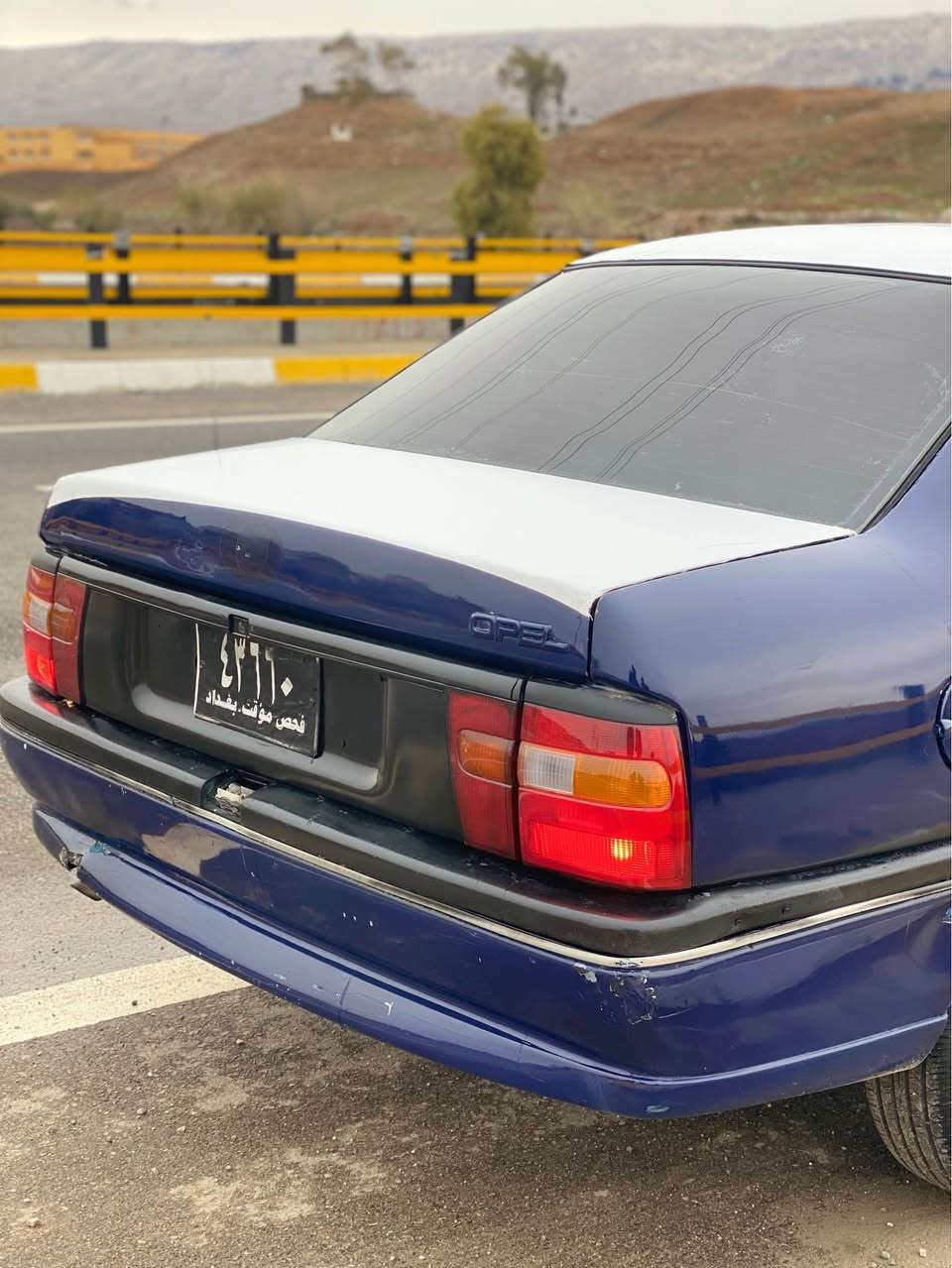 ئؤپل فيكترا ١٩٩٣ 
مةكينة ١٨ 
ئارم بلاستيك سليماني 
سلايد 
ABS
گةرم و كارةباي دةعامي بؤ دةعامي ئيش دةكات 
تاقم پيشي تازة داگيراوة  
جوار تاية نوي لةسةرة 
لايت و بةگلايتي نوي بؤ بةستراوة 
كامل جوانكاري بؤ كراوة 
ليدراوي و موس و براوةي نية بة شةرت 
خايسي نية 
هةر جوار دةبلي گؤراوة نوي 
ئارم ئةولياتي بة شةرتي مرور و مةفرةزة 
شوين كؤية 
نرخي ٢٧ و معامةلةي برايانة 
***********
*********** كويسينجاك, أربيل
