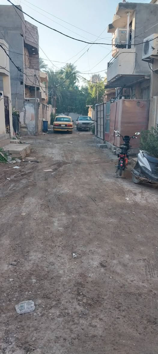 السلام عليكم بيت للبيع  ٥٣ متر مناصفه زراعي كميره شارع ايوب ابو جمله نذار محكمه تفاصيل أكثر *********** غير متواجد على الفيس يرهم للايجار ٢٥٠
