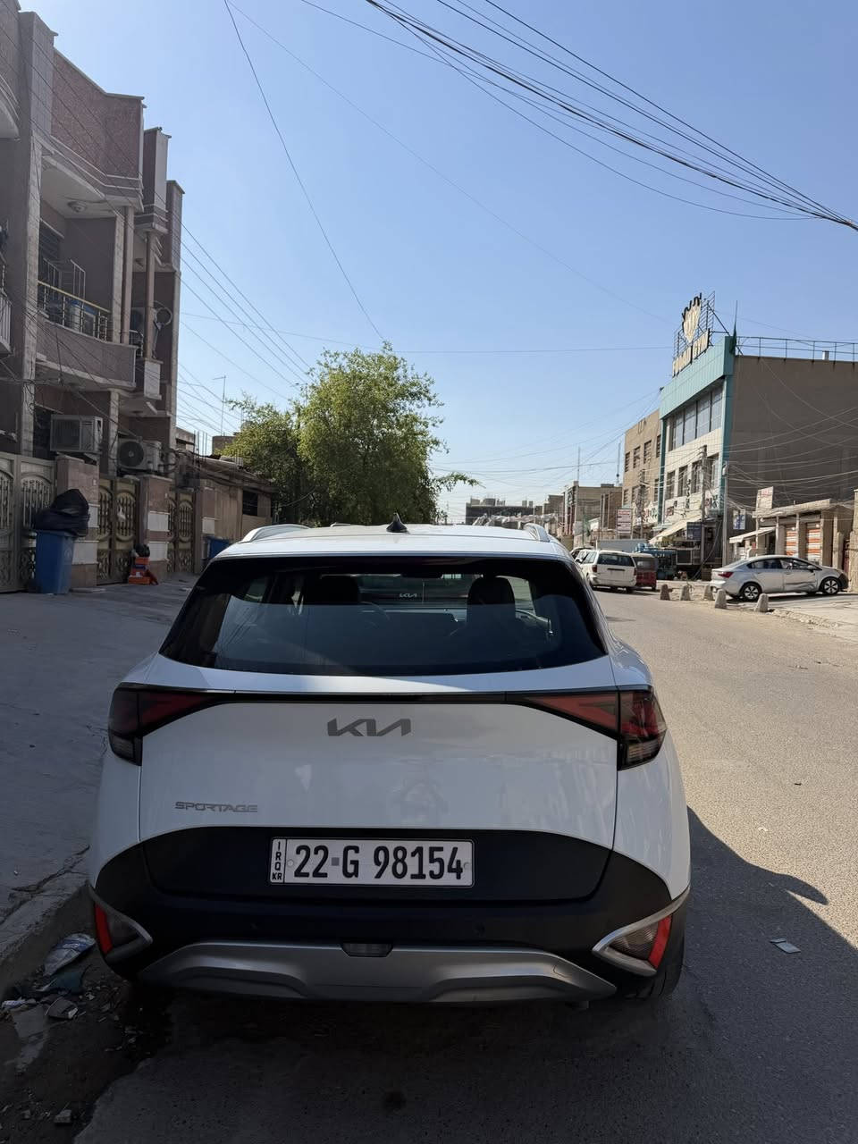السلام عليكم سبورتج ٢٠٢٤  لسياره نضيفه وبيها. رصعات بسيطه   مواصفات نص فول بسمه تشغيل عن  بعد السياره. نضيفه   مكان السياره بغداد  الشعب. رقم السياره أربيل  بسمي   واني ***********  رقم الواتساب
