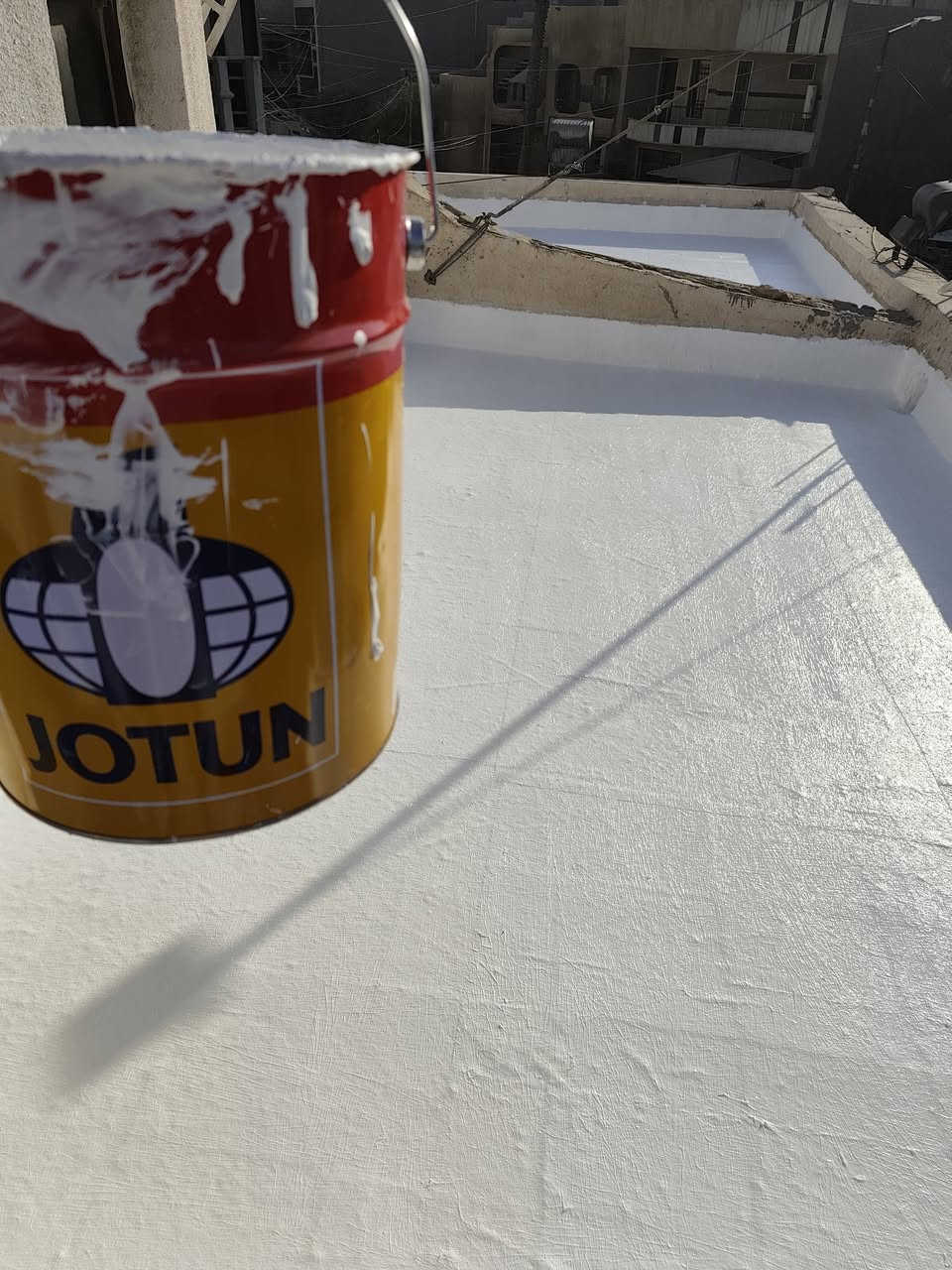 سلام عليكم..مستعد لعمل مادة الروف كارد من شركة جوتن وبضمان حقيقي وبكادر متمرس جدا حيث تعمل على عزل اسطح من دخول مياه ورطوبه إليه وتسد فتحات وفطور ناعمه وتستخدم على اسطح منازل وعمارات اي على الصب مباشره والشتايكر والكاشي وأرضية حمامات قبل تطبيك وأرضية مطابخ للاتصال ***********
