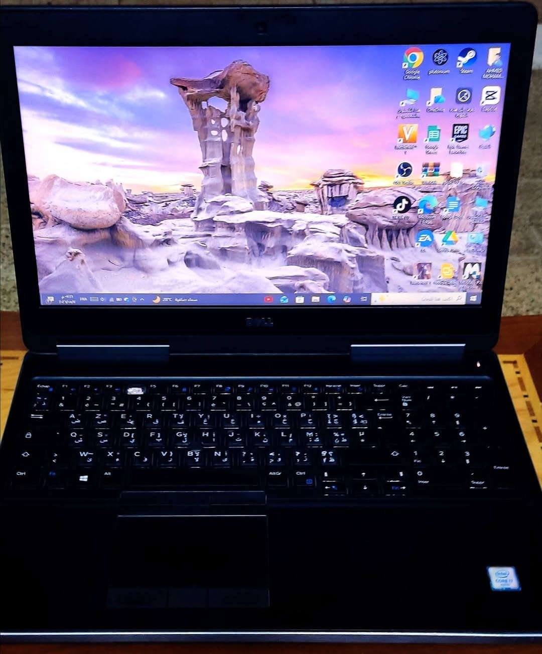لابتوب DELL للبيع المواصفات موضحة بل صورة السعر 370 بي مجال قليل المكان موصل ايسر حي فلسطين رقم الهاتف ***********
