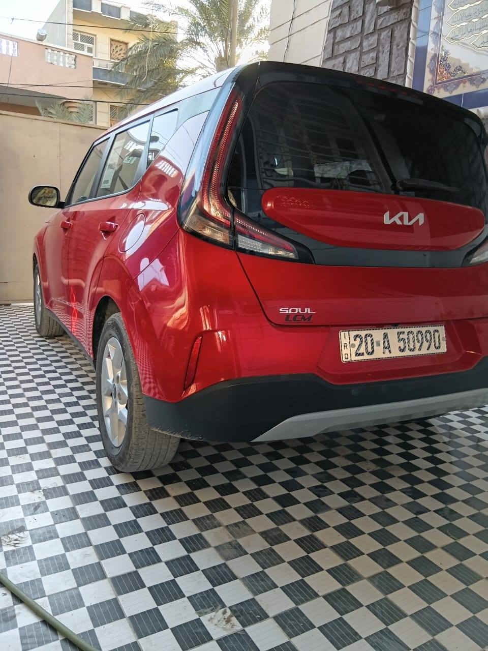 كيا صول 2024 ماشيه 19 الف قابل للزيادة السياره جديده جدٱ مواصفات الحديث معروفه السونار مرفق مع الصور السعر المطلوب 158 ورقه مجال بسيط رقم انكليزي ديالى ترقيم جديد 
يرهم مراوس حسب القناعه. الاتصال على الرقم (***********) .
مركز بعقوبه.
