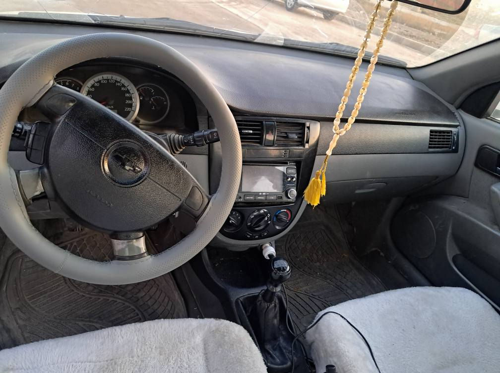 شوفرليت اوبترا  ٢٠١١ كير عادي  پارچەک و نیو بۆیاغ  ٦ وەرەقە غەرامە لەسەرە لی کەم دەکریتوە سیارەکی زۆر خاوینە چوار تایەی نویە داخلی نەگرتیە ژمارەی مۆبایل *********** سعر ٧٠ وەرەقەو مجالیکی زۆرر کەم دوای بینین اكر, نينوى
