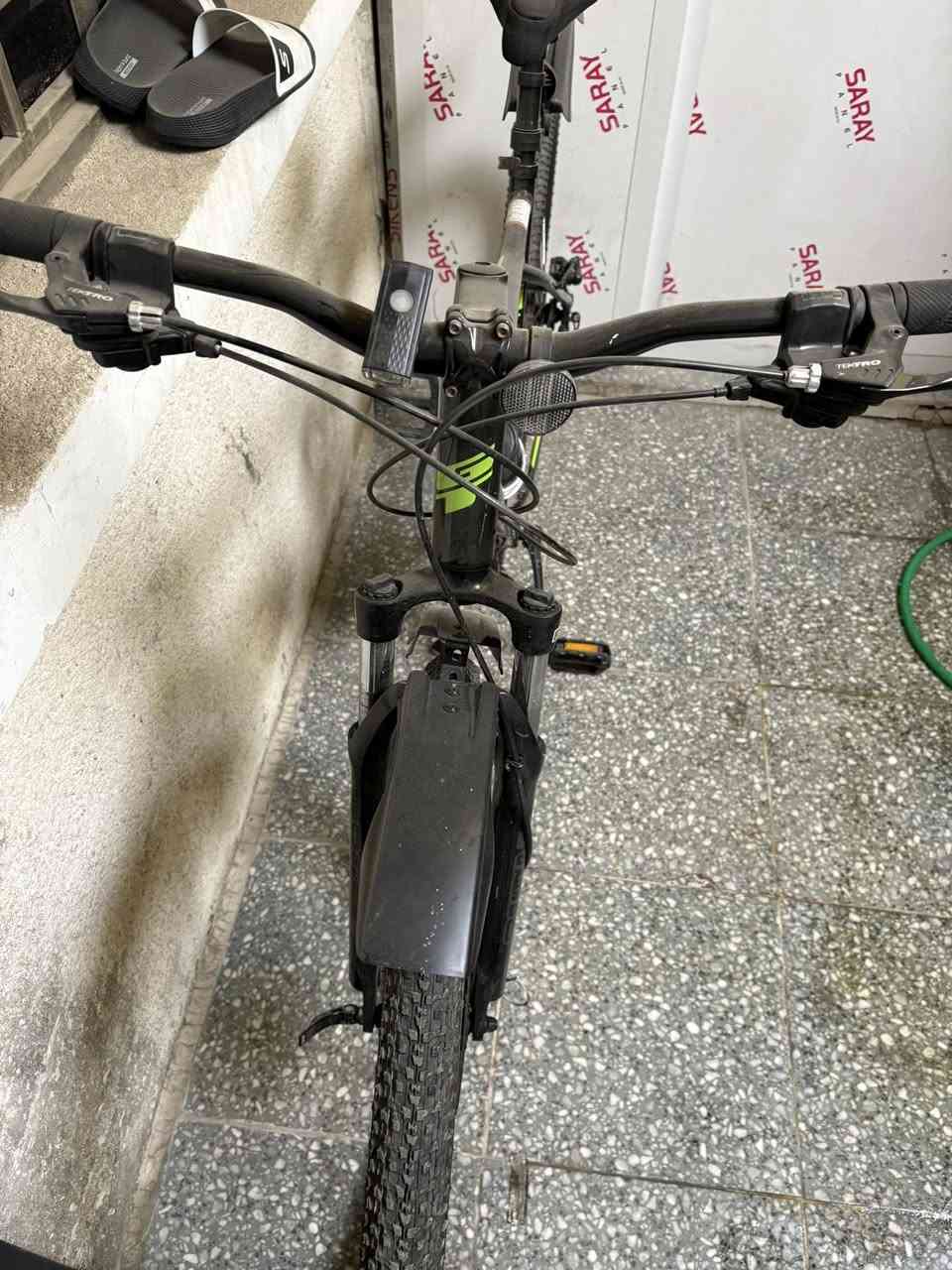 سلام عليكم
جيتي هجين  للبيع مشتري قبل اقل الشهر من فوجي 
ومزود عليه نسبه نظافه ١٠٠٪؜
السعر ٢٥٠ 
مكاني الكاظميه


**إذا كنت صاحب هذا الإعلان وتريد حذفه لأي سبب، رجاءا أرسل رسالة إلى الدعم الفني**