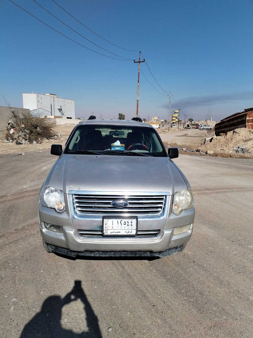 سلام عليكم البيع مراوس  فورت اكسبلور موديل 2007 رقم كركوك الماني بسمي محرك وكير قبل سبوع شديتن مال كصه تخم تار صدر جديد سياره جهازه 
مكان سياره بيجي 
سعره 88 ورقه وبيه مجال 
رقم الهاتف ***********
رقم  الهاتف ***********
