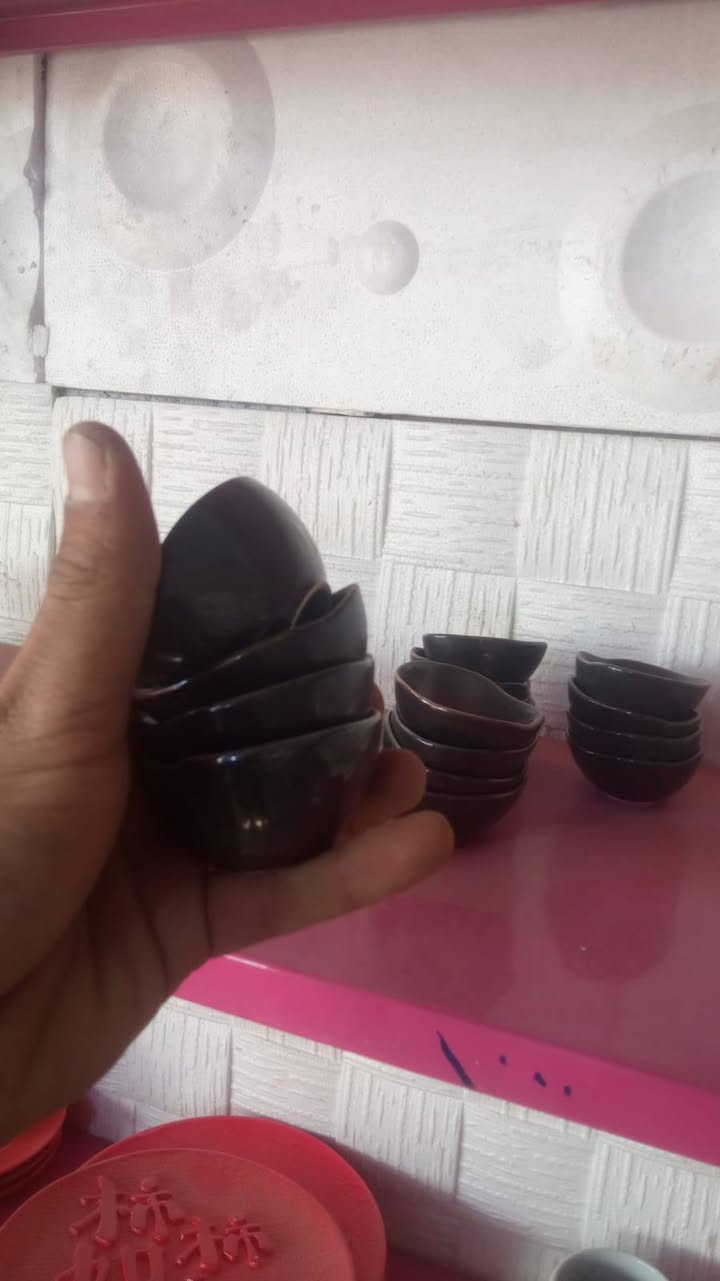 عروض اخر قطع ب المحل كل قطعه ب 250 دينار
 عنوان بابل الهاشميه منطقة العماديه 
***********
