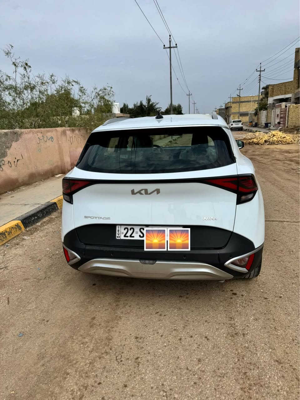 🚗 للبيع – كيا سبورتاج 2025 خليجي 🚗

🔹 رقم أربيل – تحويل أو وكالة حسب الرغبة  

🔹 المسافة: 16,000 كم فقط  

🔹 استخدام شخصي – سيارة نظيفة جدًا وجاهزة بالكامل  

🔹 مكفولة (ضمان شركه NIM)

⸻

⚙️ المواصفات:

✔️ محرك 2000cc (دوش)  

✔️ تبريد قطعتين  

✔️ شاشة كبيرة حديثة  

✔️ مثبت سرعة (كروز)  

✔️ أنظمة قيادة: Smart / Eco / Sport  

✔️ سايد بريك كهربائي  

✔️ أوتو هولد  

⸻

💰 السعر: 21,500$ (قابل للتفاوض البسيط)  

📍 الموقع: ذي قار الشطرة 

📞 للاستفسار: *********** الشطره, ذي قار
