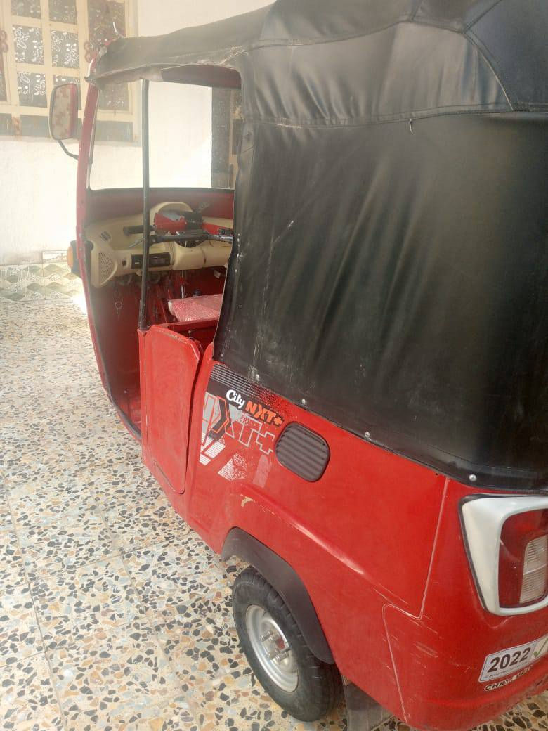 تكتك بياجوا موديل 22 محرك تي في اس 24للبيع رقم صاحب التكتك مكلف بالنشر
***********
