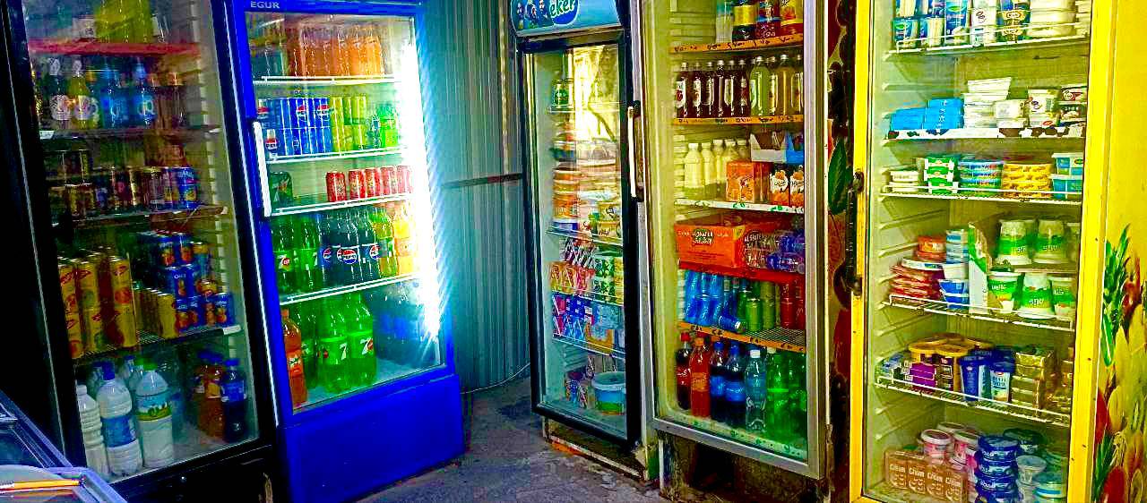 🔥 أسواق للبيع – كربلاء حي الإسكان 🔥

المساحة: 26 متر

الموقع: خلف جامع الرحمان – حي الإسكان

مميزات كاملة: أربع مجمدات + ست برادات + خمس عارضات أجباس + سبلت + مبردة + 3 مخازن + تواليت خارجي + ميز + كونفيرا دكت كبير

الإيجار: ساري حتى 2027

السعر: 12 مليون (مع مجال للتفاوض)

سبب البيع: التوسع بالدراسة


