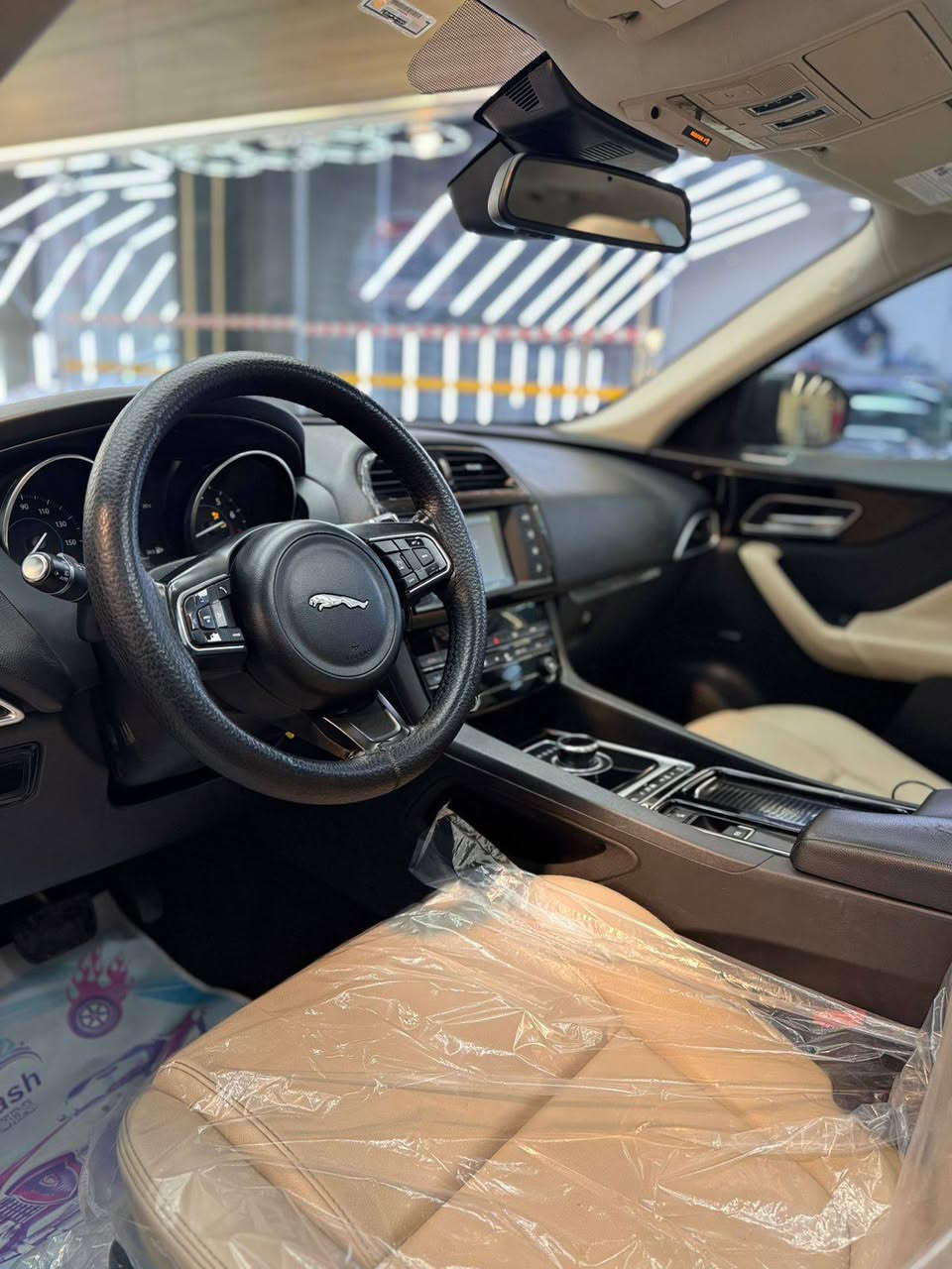 للبيع جاكوار Jaguar F-PACE موديل 2018 الكير اوتوماتيك كير ماوس المحرك 4 سلندر توربو المسافة 83 الف ميل فقط

🟪 السعر  :: الطلب في التعليقات ويوصلك مباشرة ✍️ 📩

بانوراما
تشغيل بصمة
كشنات جلد فاخرة
تحكمات ستيرن
شاشة وكاميرا
شفتات سرعة
كروز سرعة
داخل انيق ومريح
تصميم راقي

رقم دهوك باسمي جاهز للتحويل او الوكالة
موقع السيارة بغداد العامرية

رقم صاحب السيارة 
***********
