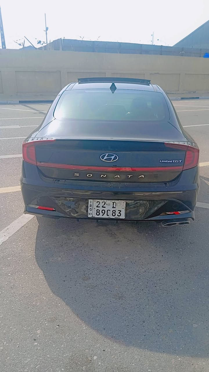 ا
لسلام عليكم  سوناتا 22 لمتد فول 
مكينه 1600 تيربو 
خمس كاميرات 
شاشة ديجيتال 
قيادة ذاتية وشفتات ب استيرن 
درايف مود و ايتو هولد 
سماعات بوس 
بنوراما خزن وضعيات قيادة
كراسي كهرباء 
تدفئة ب استيرن وكشنات 
قطعتين تبريد 
سنوية 28 
سيارة ليبل واحد مابية تبديل جاملغ وباب نفسهن مصلحات و قطعتين كلير وبارد بية جاملغ خلفي  مكاني البصرة ***********
