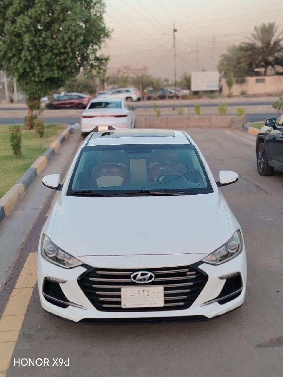 السلام عليكم
النترا سوبر خليجي2019 فول كفالة من الصبغ والتبديل والفتح 
فول مواصفات من عدا البصمة
فتحه حساسات تحكمات كامره 
باقي المواصفات المعروفه
رقم بغداد تحويل مباشر
محرك ٢٠٠٠ دوش 
ماشيه ١٥٢ الف
مكان بغداد السعر١٤٣$ بيها مجال

‭***********‬
