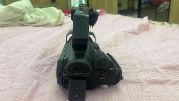 كامرتين للبيع 
***********
