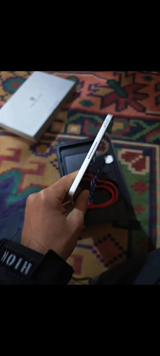 ايباد ريد مجك الاسترا النسخه العالمه نضيف بمعنى الكلمه السعر 660 وبي مجال قليل والموشري لا يدخل يتعبني هاذا رقمي *********** عمارة, ميسان
