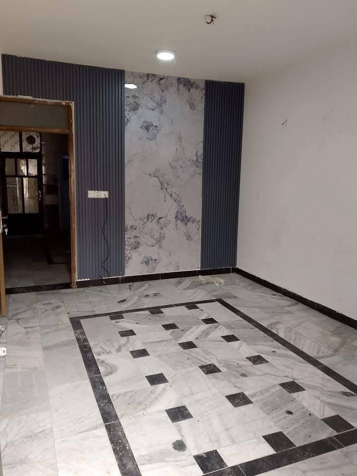 غرفتين وصاله مطبخ صحيات منور بيتونه 

ايجار 650 قفل 

للاستفسار الاتصال 

***********
