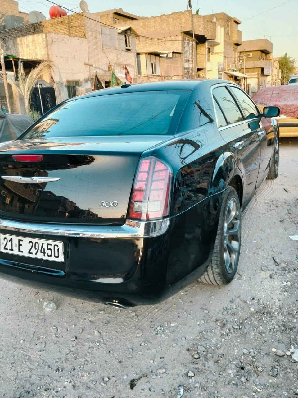 سلام عليكم اوباما 2012 السياره داخله كلين وصار بيها هنا بالعراق داير مال جاملغ شبر صبغ ورصعات مكينه وكير جدد حداديه امامي وخلفي جديده رقم سليمانيه بسمي مكاني بغداد شاشه كبيره كير طياره ماشيه129 السعر 160 وبيها مجال الاستفسار *********** السونر مرفق مع الصور
