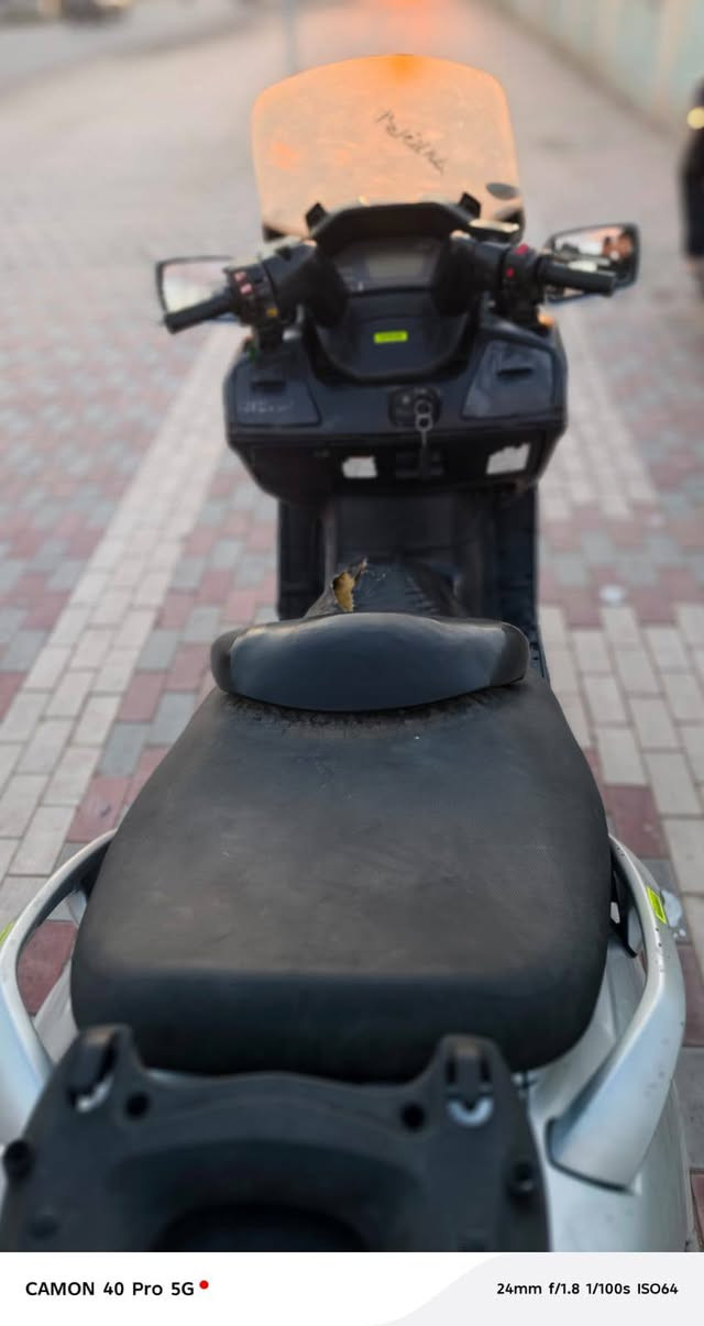 سلام عليكم سكاي ويف 650.                                   فول مواصفات مري شفط جامه تصعد وتنزل اي Abs         محرك مكفول من الفتح وكير مكفول مكان كربلاء طويرج سعره عل خاص رقم ***********
